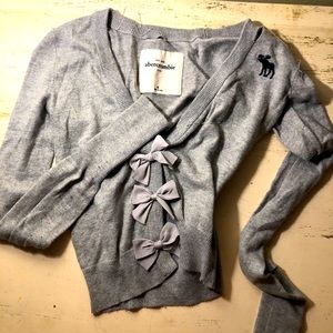 Abercrombie kids girls sweater, gray, M